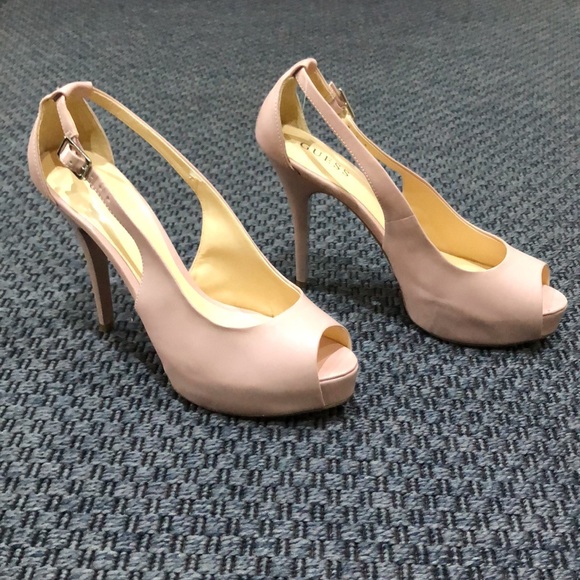 Guess * Shiny Pink Platform Stilettos * Size 9.5